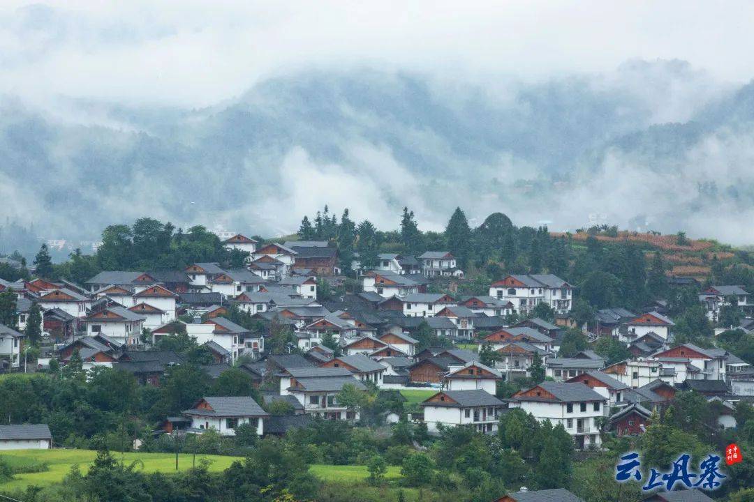 凝心聚力成效显 乘势而上开新局——兴仁镇五年工作综述