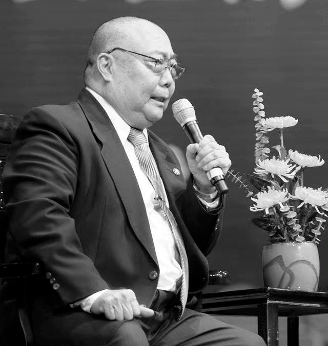 京剧大师袁世海长子袁少海因病去世享年77岁