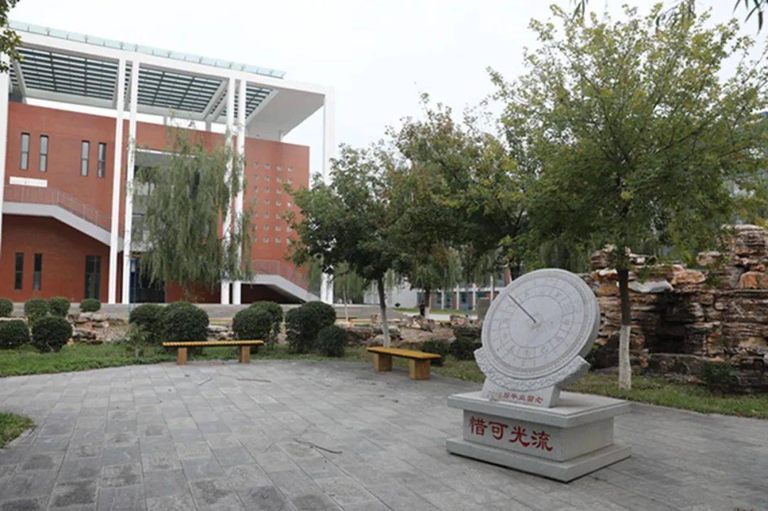 张家口市第一中学风好正是扬帆时百年名校