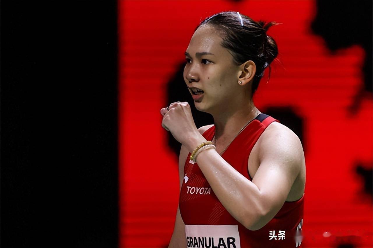 接着,泰国对阵印度,泰国队由因达农领衔,还有李美妙这样的实力派选手