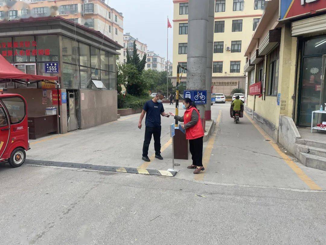 减轻灾害风险守护美好家园汶上街道开展512防灾减灾日宣传活动