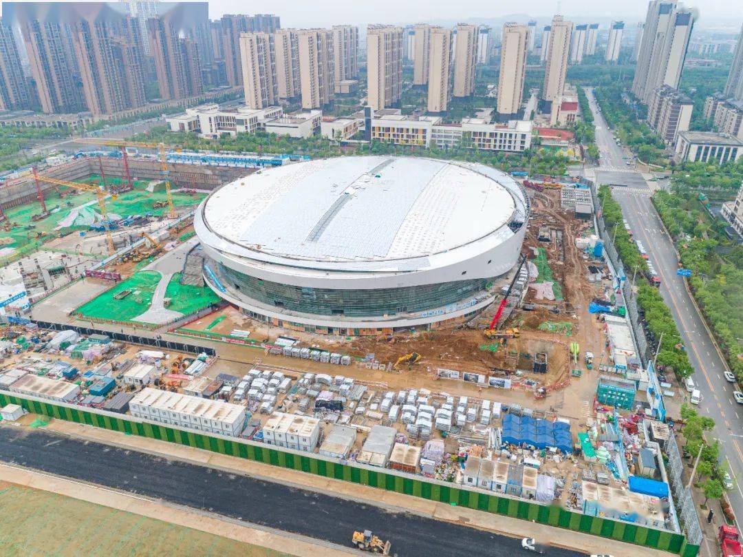 1亿元,由万人竞技中心,产业融合区,曲江文化运动公园三部分组成.