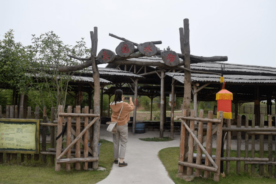 02三国村也是一个以全新理念和模式打造的园区.