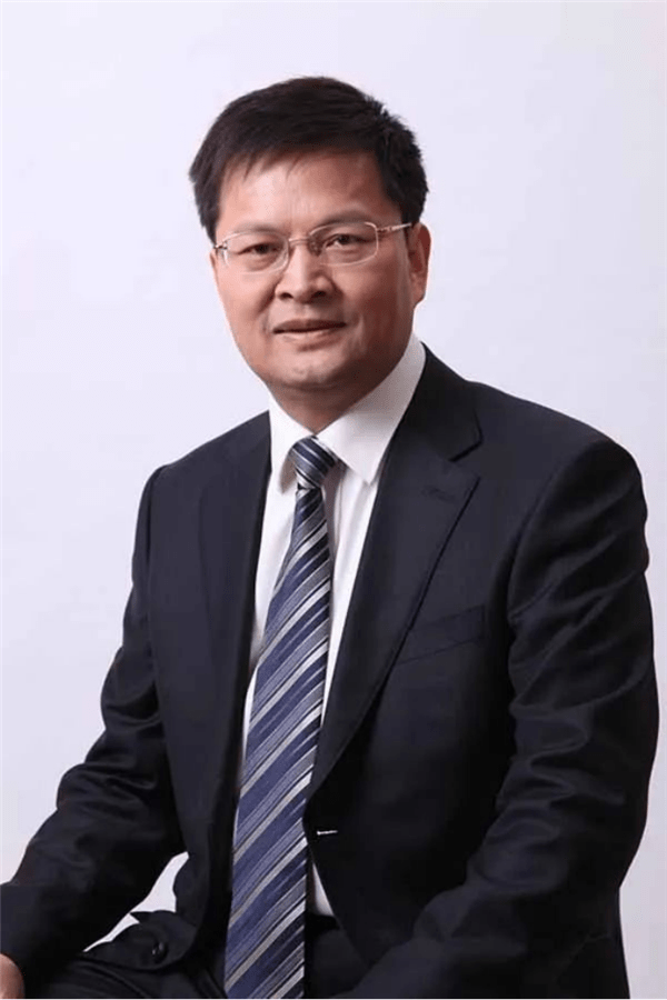 侯洵:五五届学生,光学专家,中国科学院院士高鸿:化学专家,中国科学院