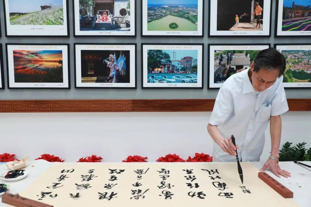 为云东海播种"书法之美":追忆邓耀光先生_艺术_邓公_文化