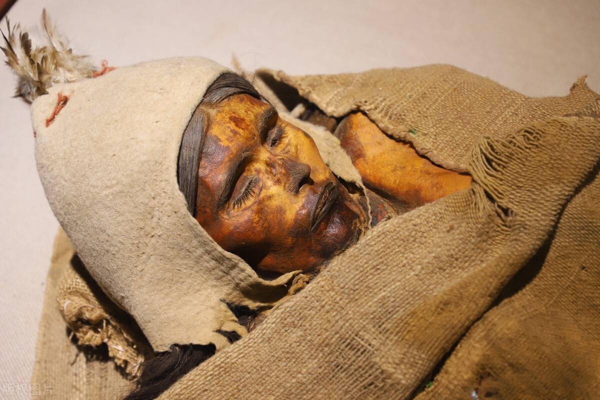 一曲封神的歌手再次带火这座罗布泊的神秘古城