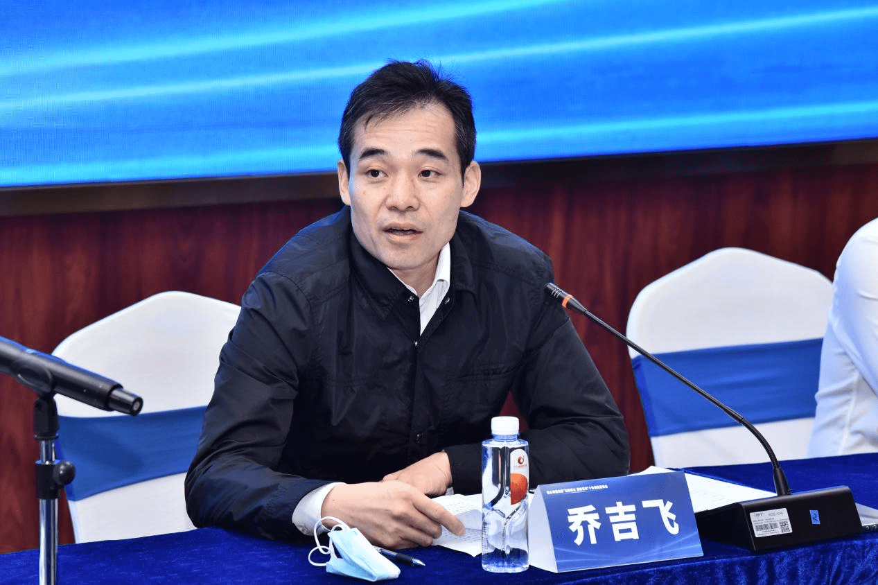 南海区委常委乔吉飞发言南海区委常委乔吉飞表示,《南海区"金融痔商