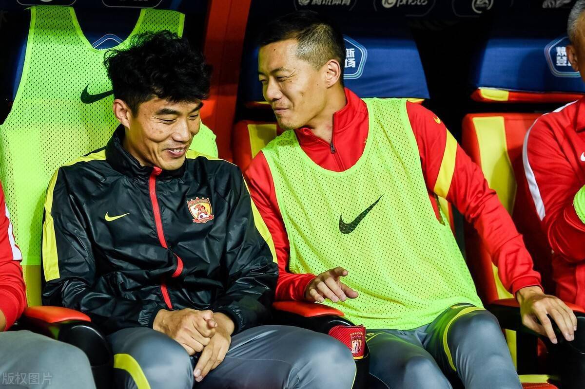 郑智新东家终于敲定，未来将以主教练身份带队，迎来足球生涯巅峰