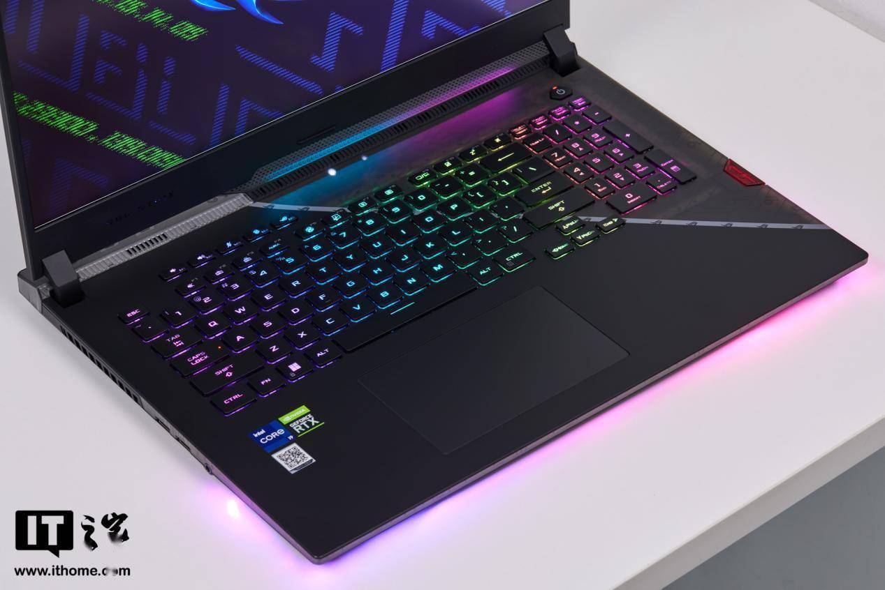 rog 枪神 6 plus 超竞版评测:首发 i9-12950hx 旗舰处理器_支持_移动