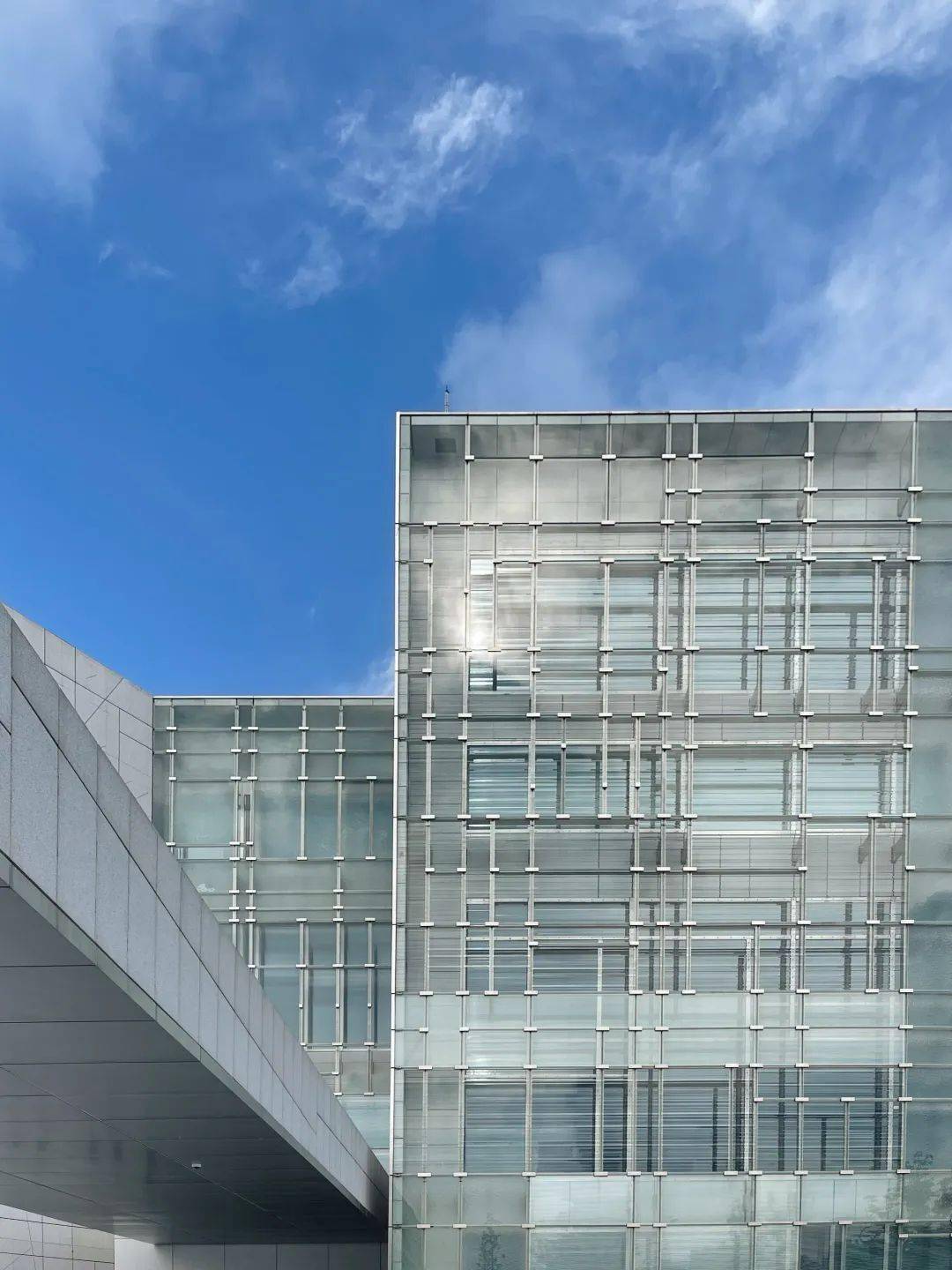 katz,anish kapoor,david hockney,刘小东,徐冰等14位国内外中坚艺术