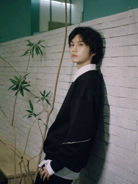 新晋00后影帝新生代实力派男演员巫贤宇