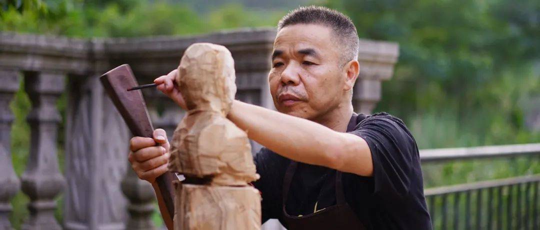 非遗里的闽人智慧丨七分天然韵，三分人工巧_根雕_艺术_木雕