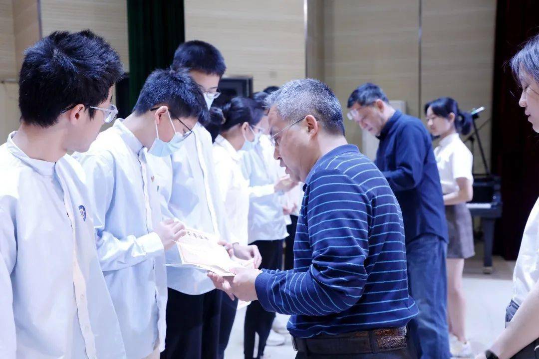 赵仲苏_兴宁_奖学金