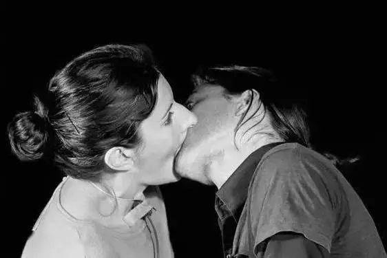 520看艺术家们疯狂的爱情疯狂的艺术