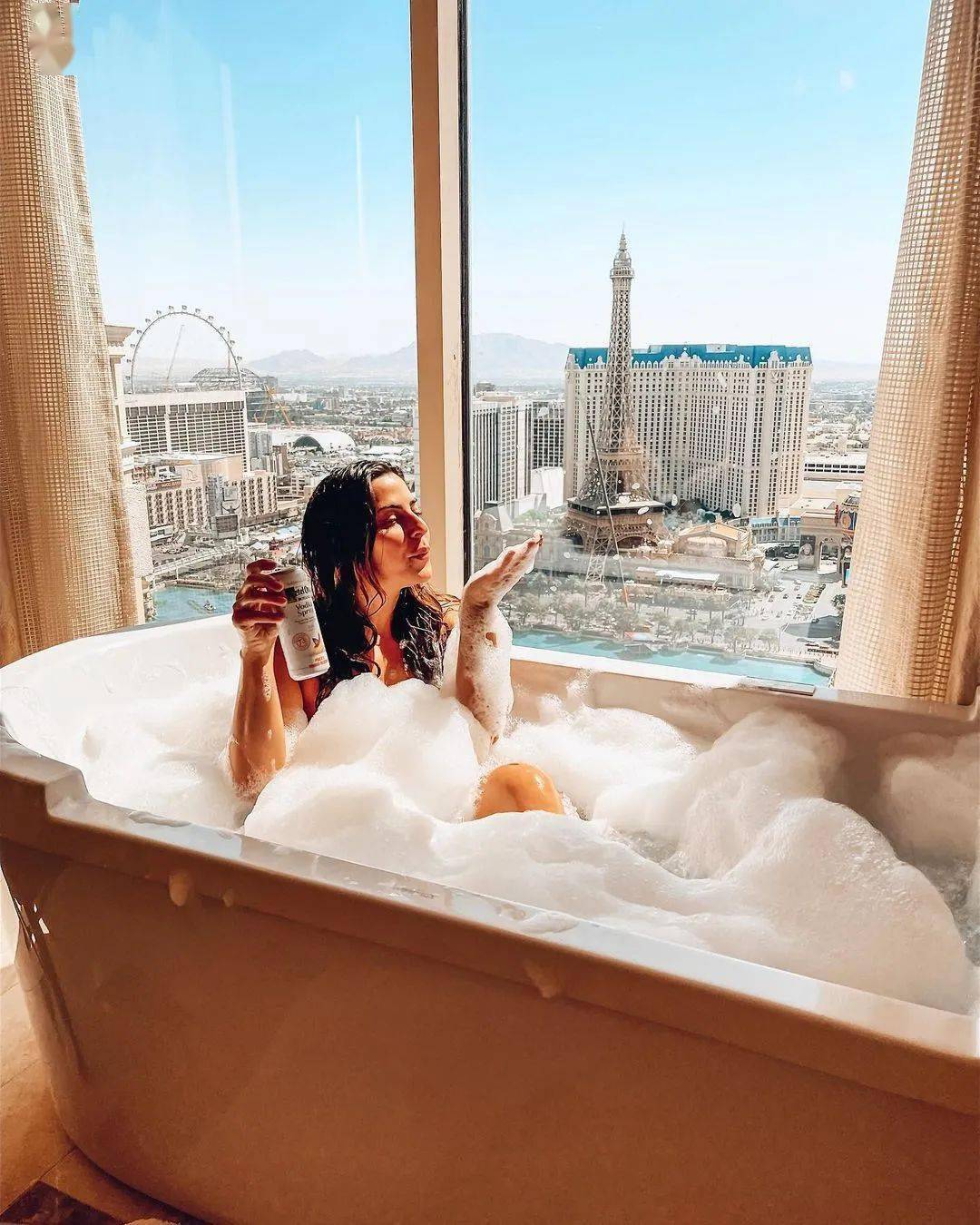 小红书泡澡有多卷女王花园璀璨星空连泡泡都是爱你的形状