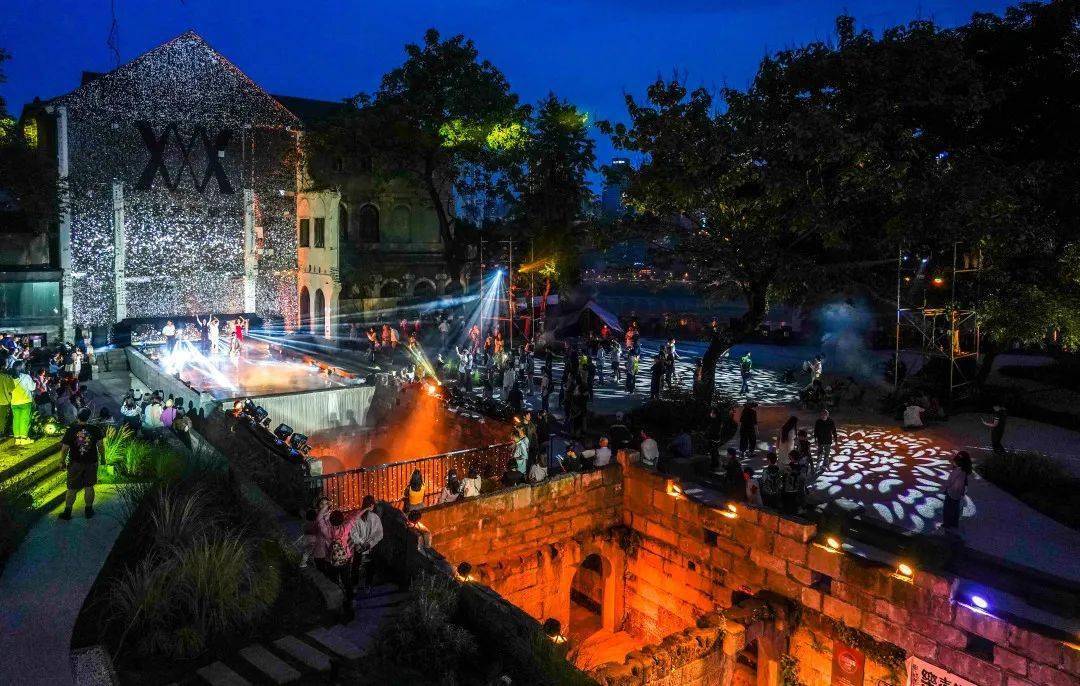 仁爱堂荒野花园剧场道合设计