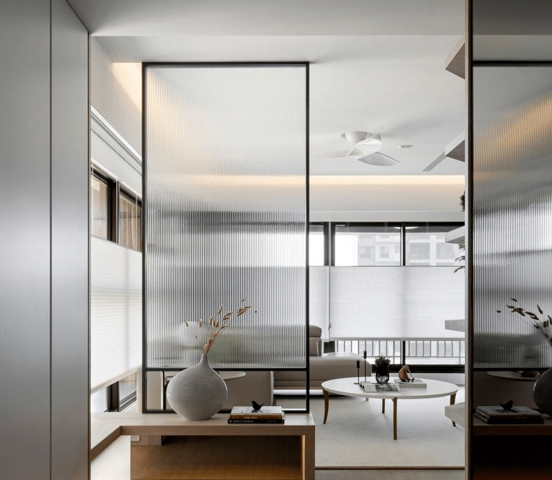 不拆墙不筑墙15㎡照样改造出全能小玄关给家变出几倍收纳空间