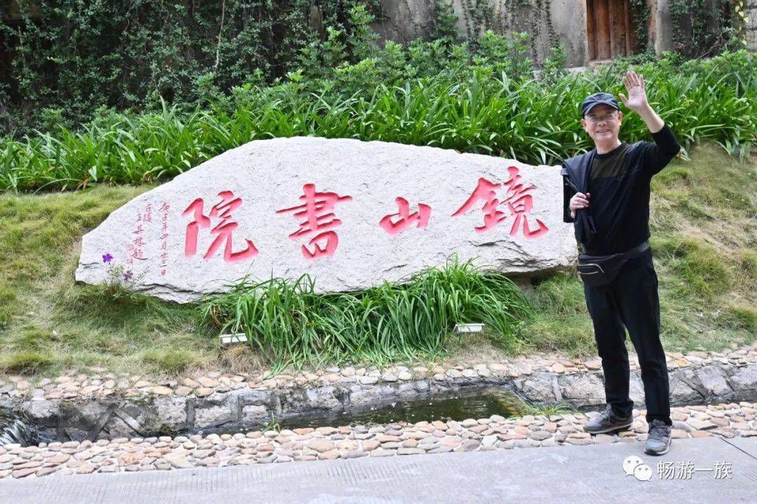 跟着晋医老同事游惠安泉州花田小镇惠女风情园洛阳桥清源山脚下防空洞