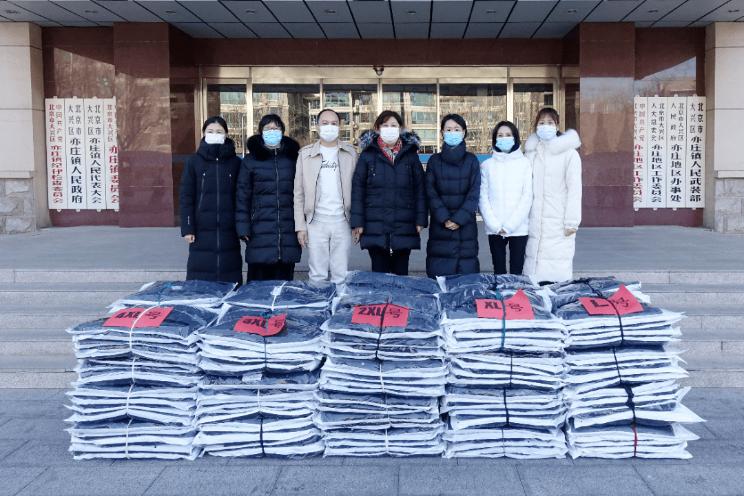 战疫风采张汉龙全力以赴尽显担当