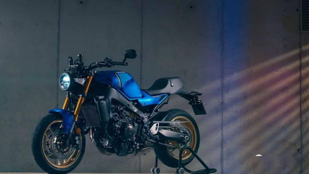 藉助他聲望賦予2022 雅馬哈 xsr900更大的復古魅力,因而衍生出名為