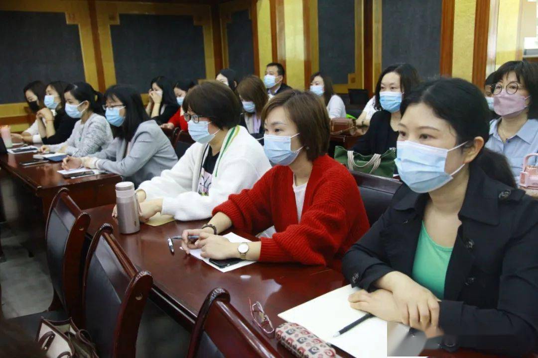 投稿邮箱:snjlyzz@163.com