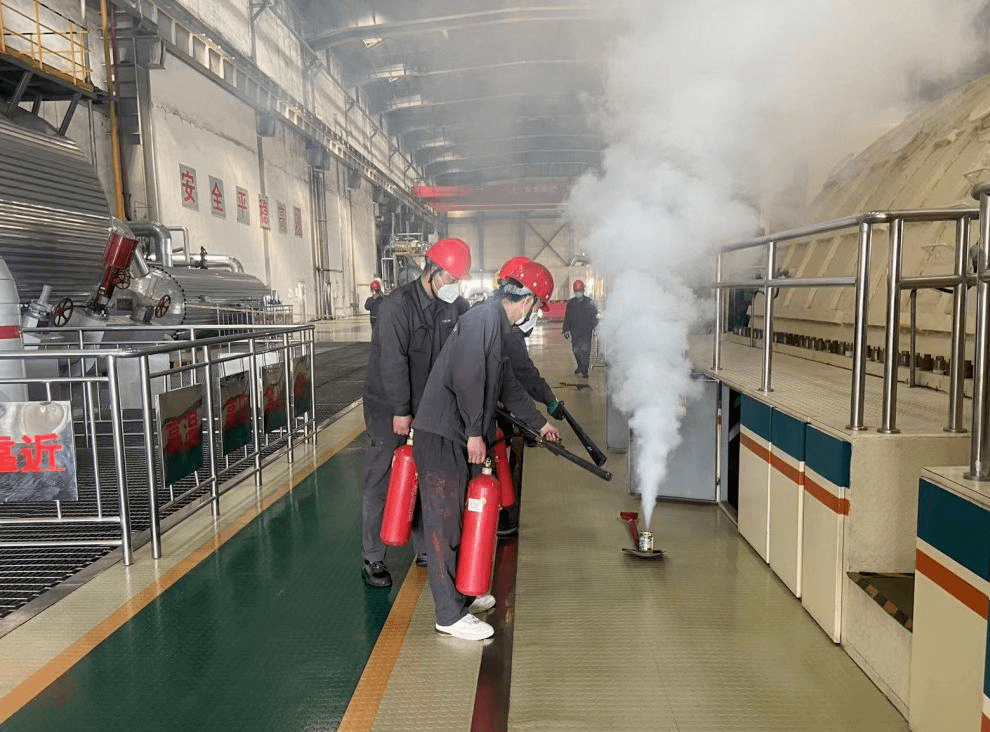 一线传真热电厂开展火灾事故应急处理演练