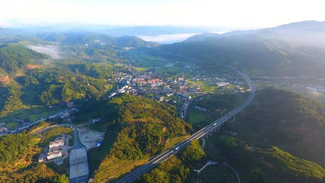 我们的新时代|德化:福地上涌 生态古镇