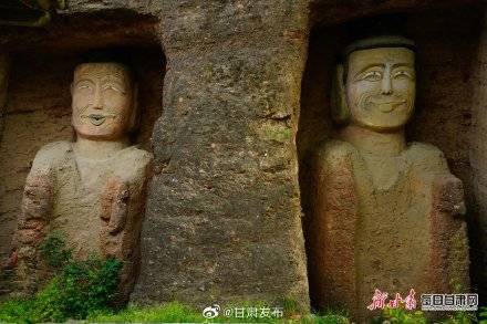 亮眼了！西和县五台山崖壁上的佛像“寒山笑世”