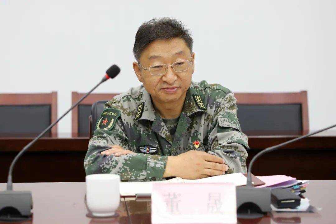 苏州市委常委苏州军分区政委董晟率队来市应急管理局调研