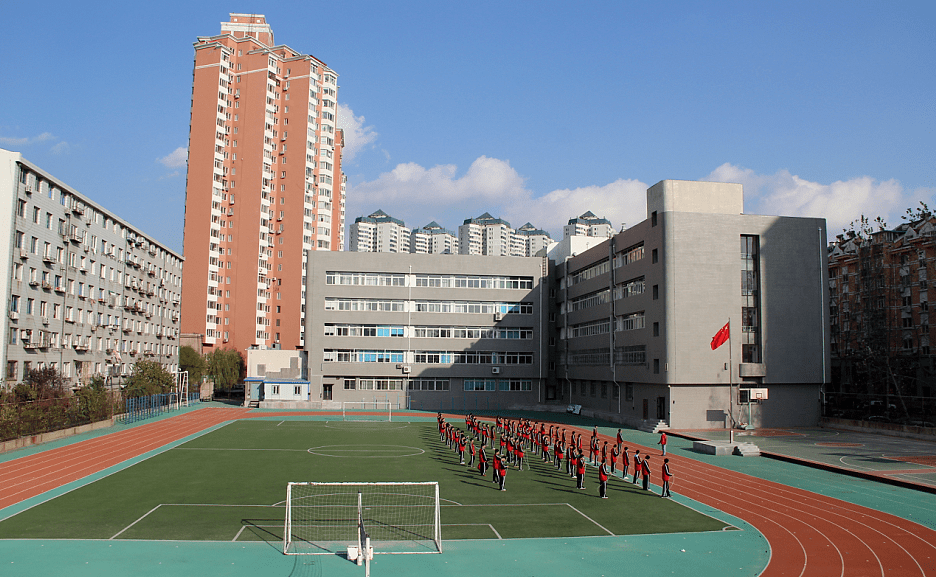 2022全景看高中大连铁路中学平凡珍贵熠熠闪光倾听铁中如歌的行板