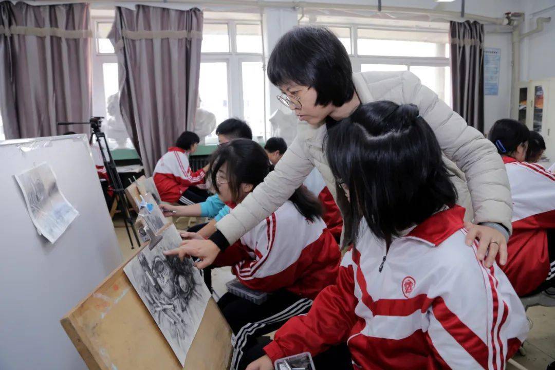 2022全景看高中大连铁路中学平凡珍贵熠熠闪光倾听铁中如歌的行板
