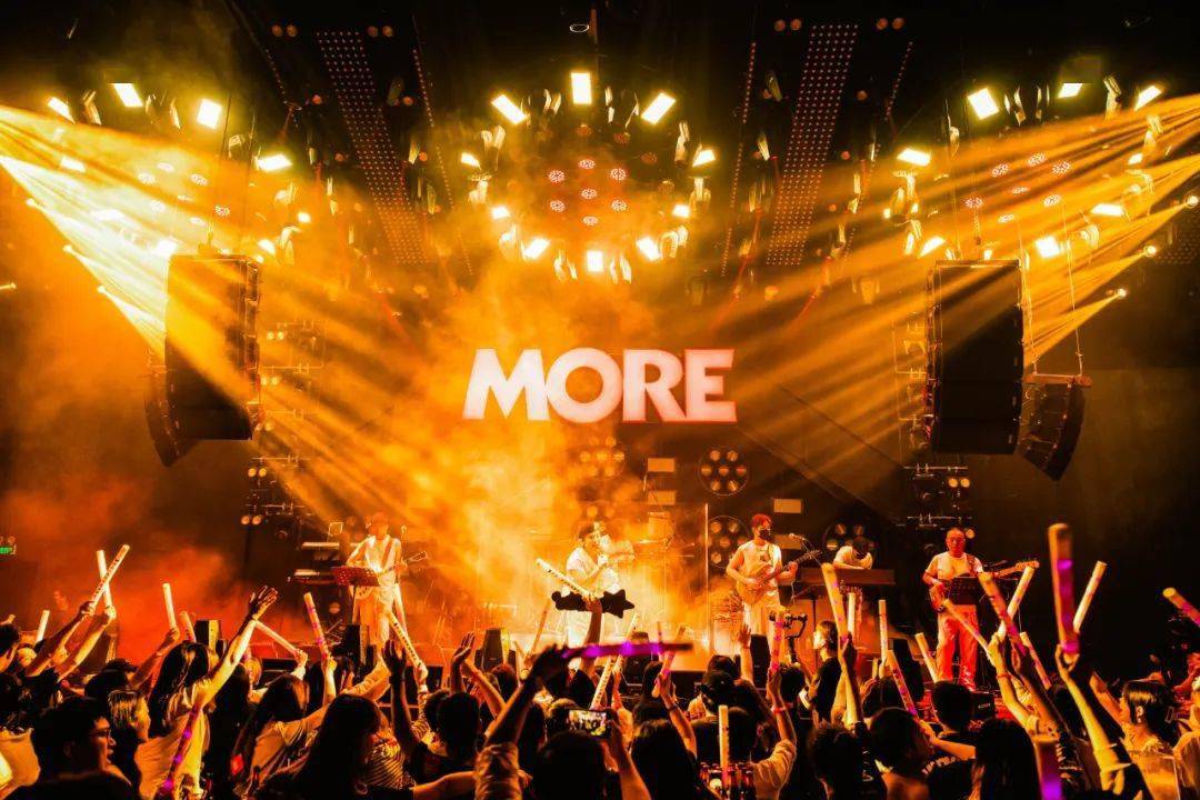 猫livehouse合肥店更多热爱只在现场