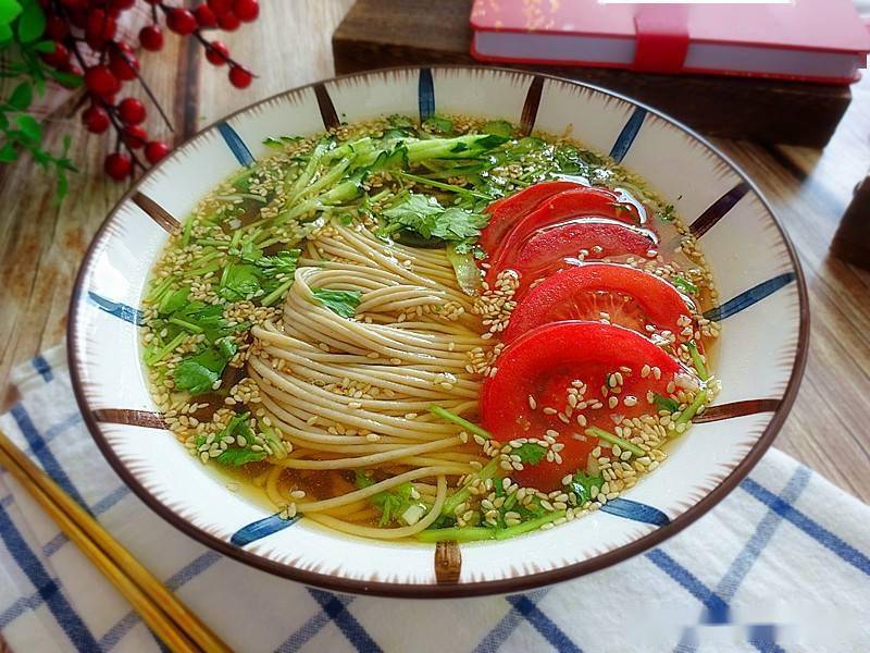 夏天不能错过这碗凉面百搭汤汁5分钟上桌消暑又去火