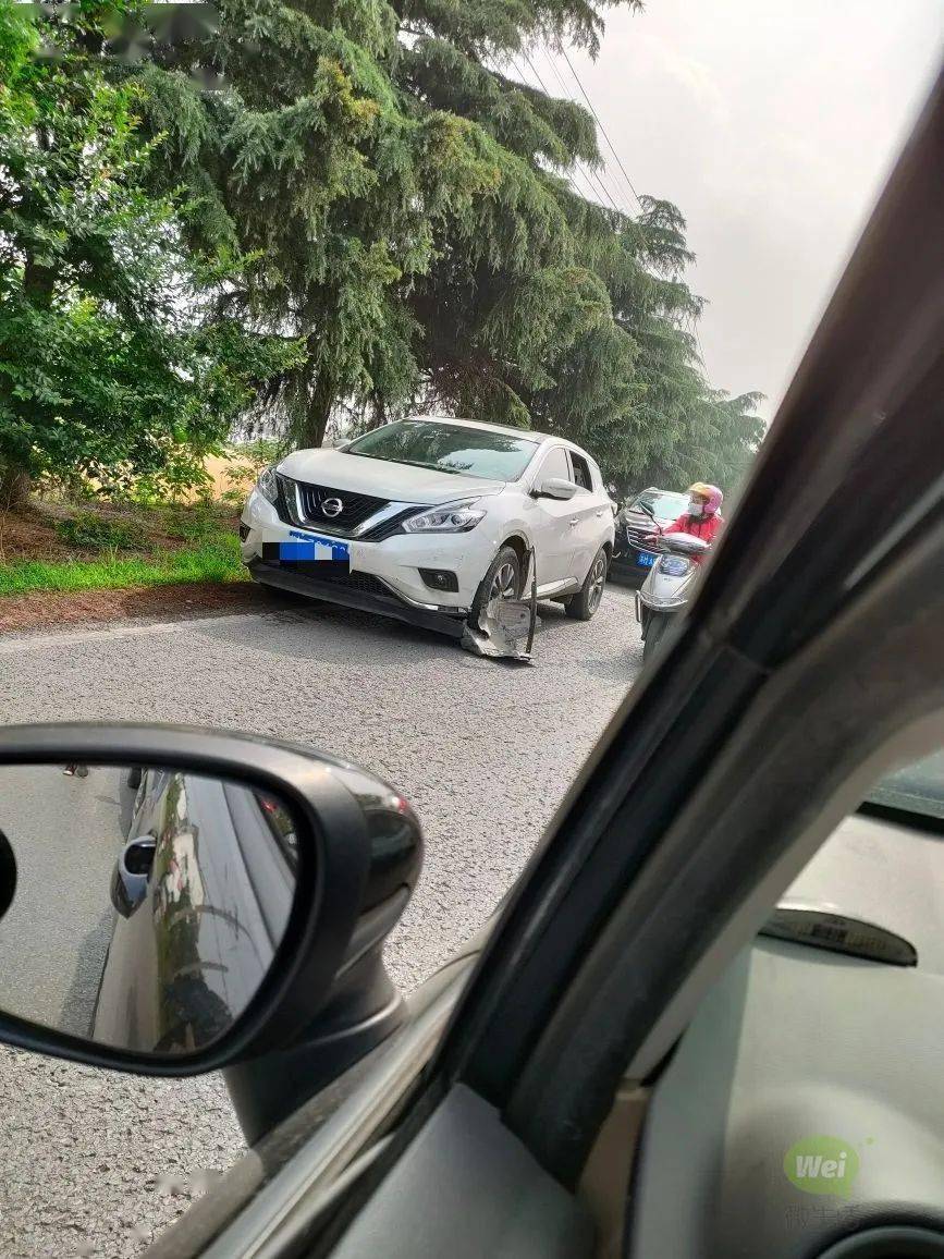 石桥株树头发生一起车祸▽帖子内容▽网友@孙家树人在大港微生活app