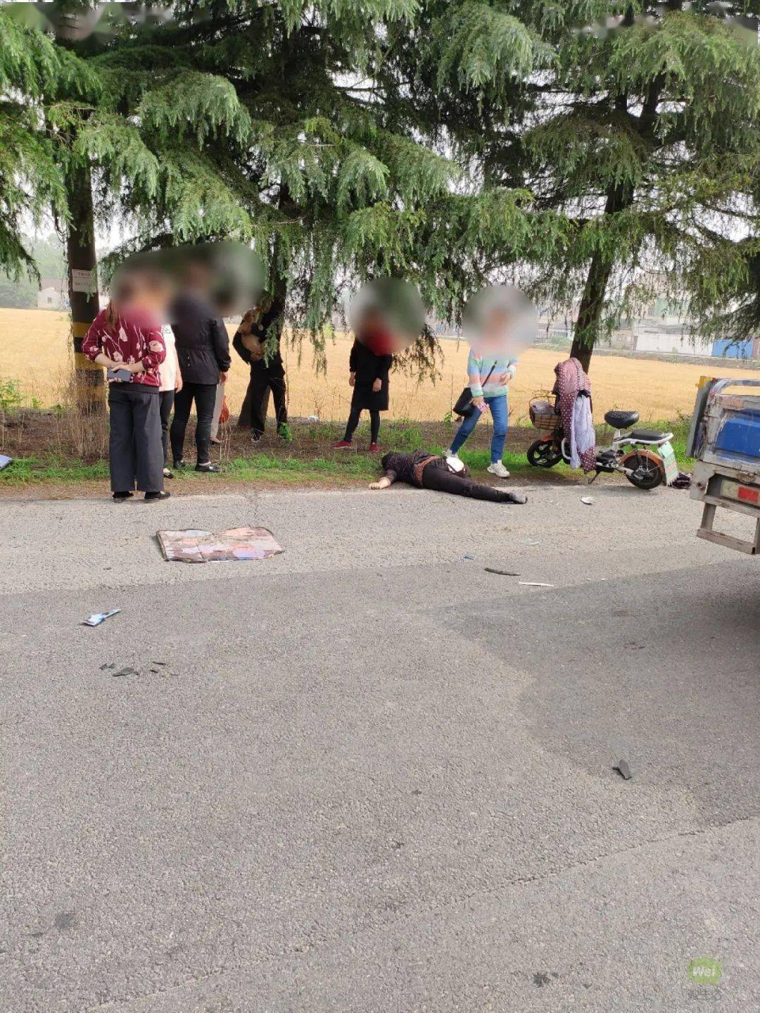 石桥株树头发生一起车祸▽帖子内容▽网友@孙家树人在大港微生活app