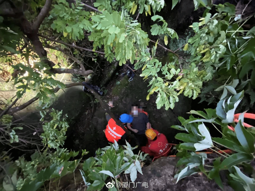 紧急救援事发福建厦门恶魔谷2人被困