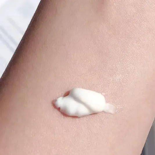关于男生身体乳夏天女生可以用吗的信息