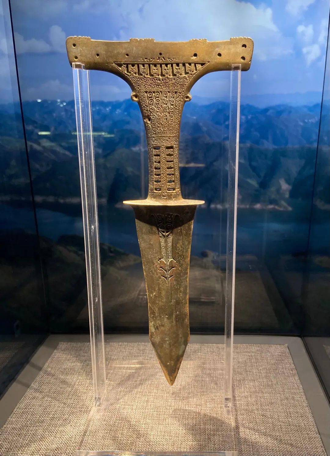 【"夜郎的疑问-贵州汉代历史文物展"】"一州主"单元第三展厅展览介绍