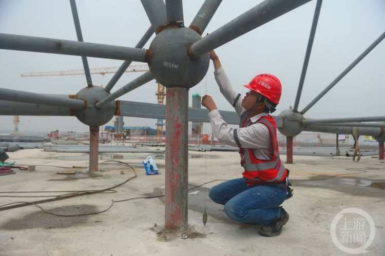 提前一个月完工！重庆江北机场T3B航站楼混凝土主体结构封顶