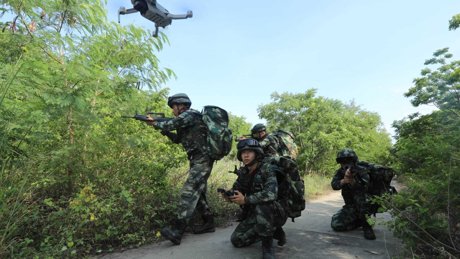 海南武警总队图片