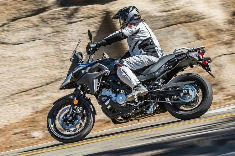 既运动又摩旅10辆最棒的在售运动旅行机车酷乐机车