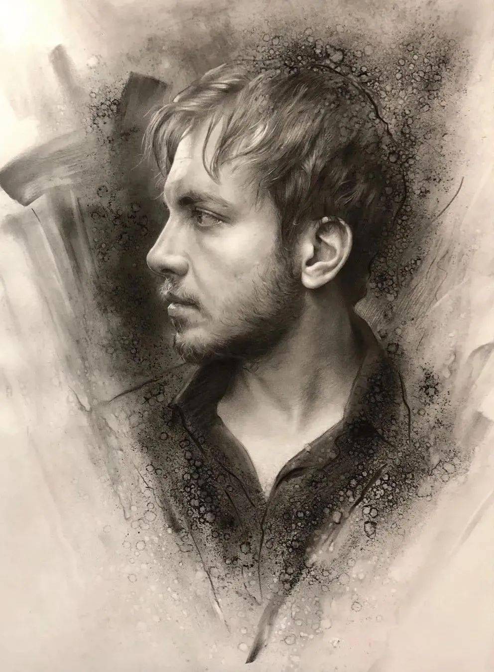 伊朗画家贾姆什迪的素描精细有神