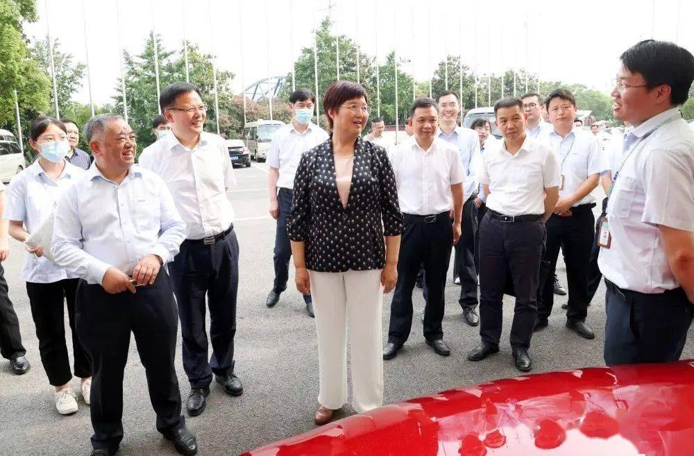 王玲强调:围绕企业所需 精准助企纾困_荆门_活动_实践