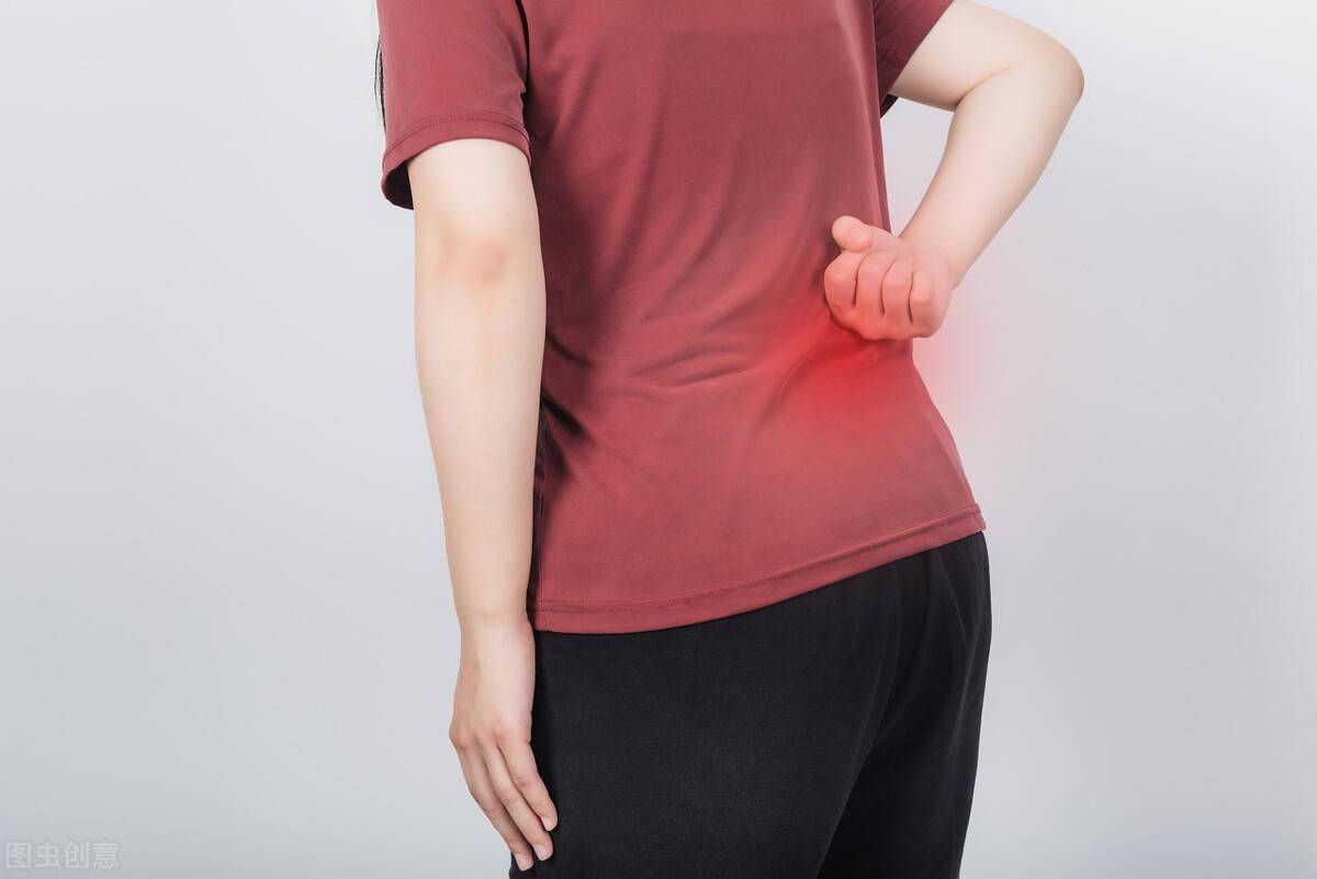 是腰痛的常见原因之一,主要症状是腰或腰骶部胀痛,酸痛,反复发作,疼痛