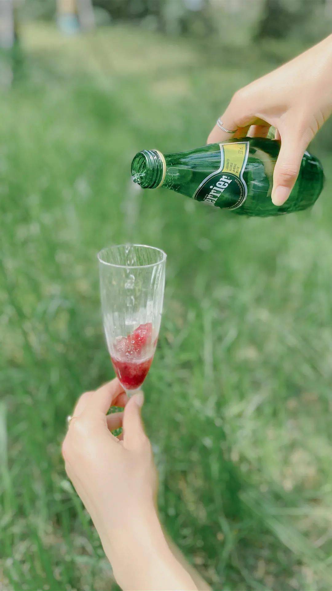 不要把什么照片都发在朋友圈!_夏天_日光_夏日