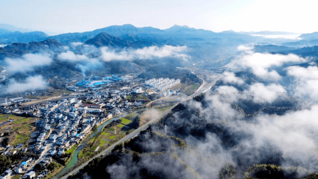 作者丨姬轩舞 · 地点丨金字牌镇来源丨微祁门本公众号法律顾问:安徽