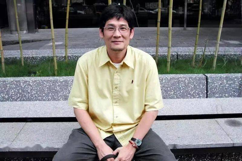 他如果继续写,或许是当今台湾最杰出的小说家_袁哲生_母亲_父亲