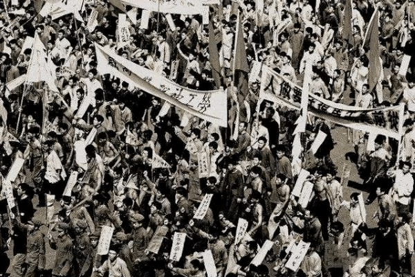 京汉铁路工人大罢工震惊中外的参与和领导了当时亚洲最大最先进的京汉