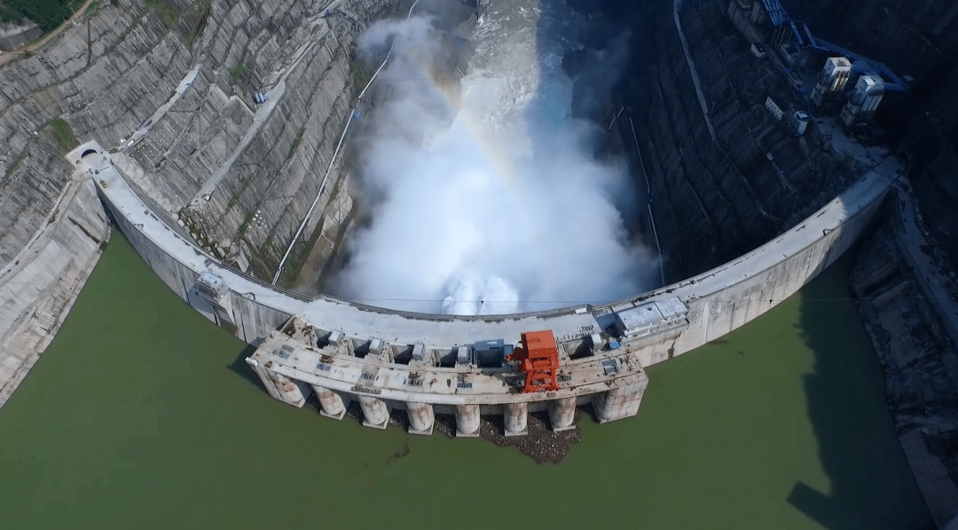 溪洛渡水电站累计发电量突破5000亿千瓦时_我国_拱坝_梯级水电站
