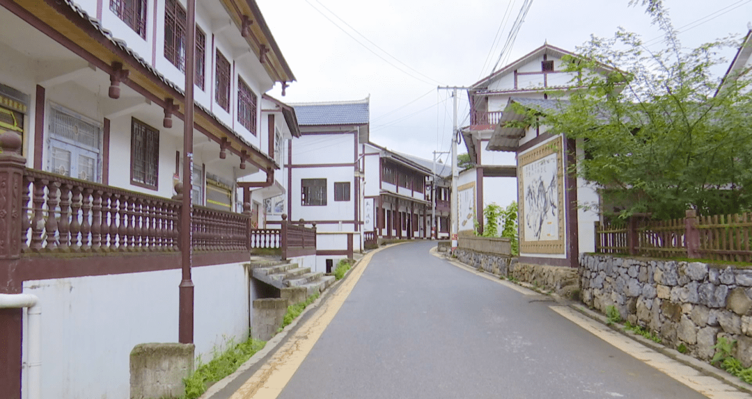 播州区:秀丽村庄美如画 文明乡风花正开_建设_乡村_村民